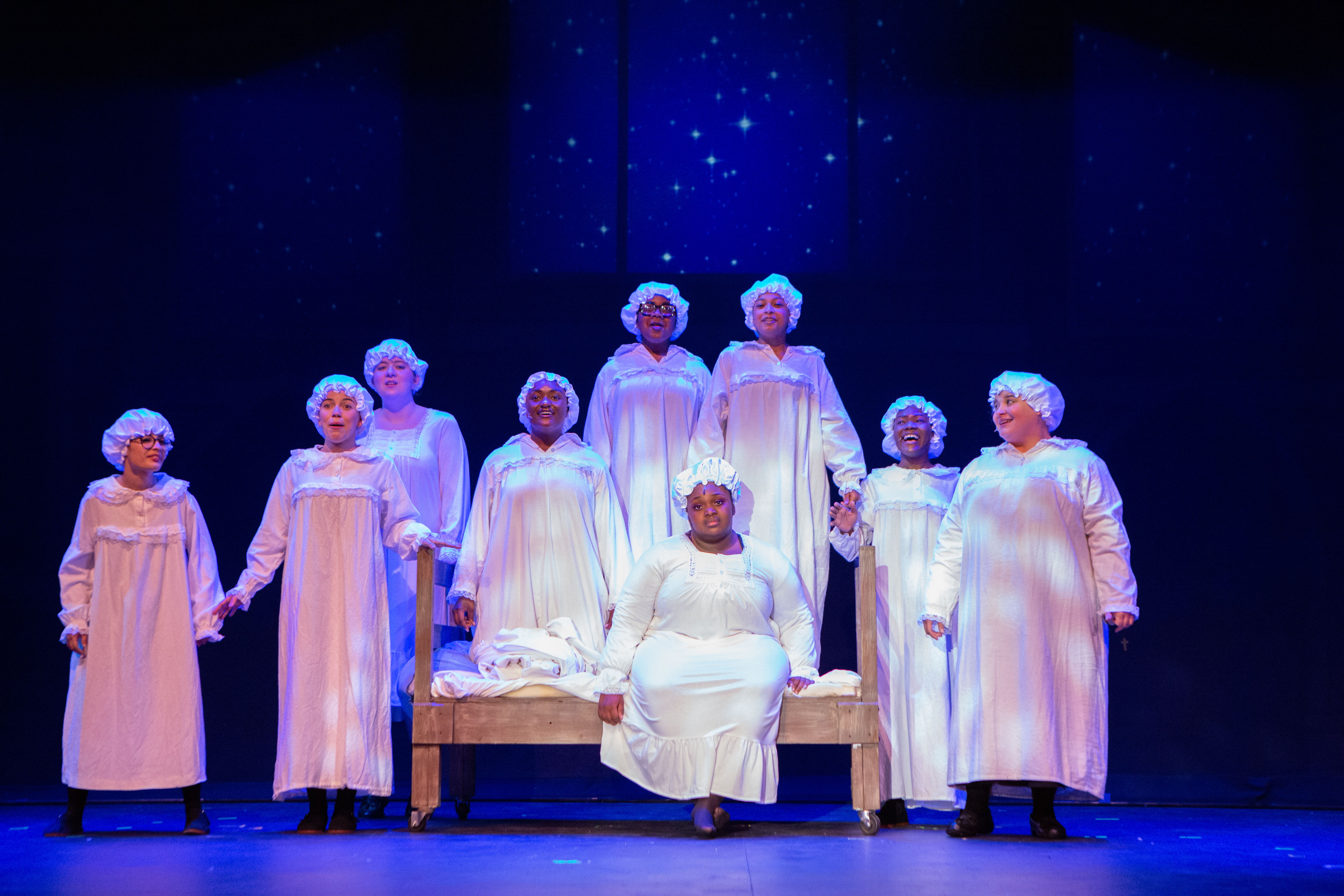 costume-sisteract 8