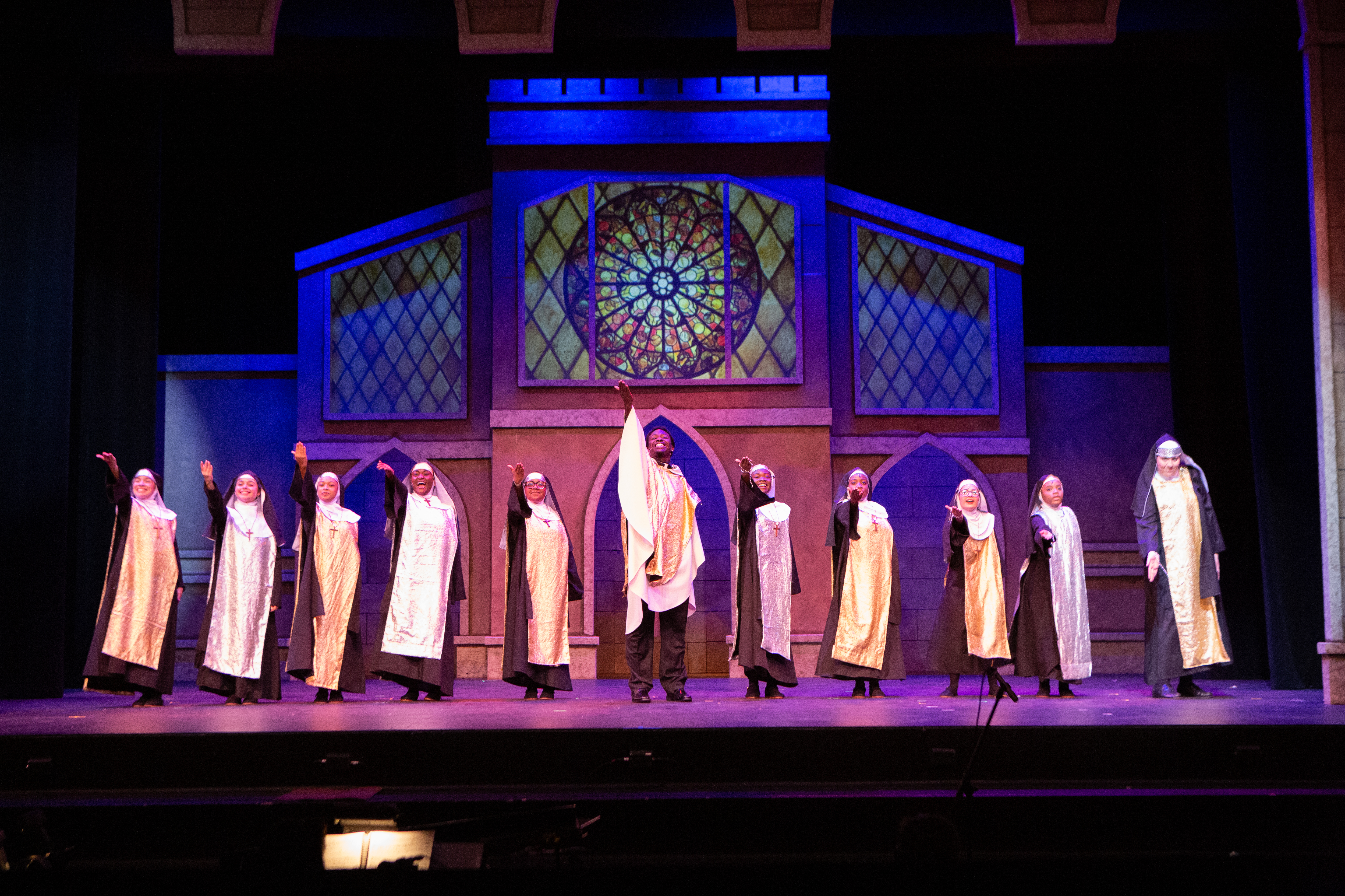 costume-sisteract 9